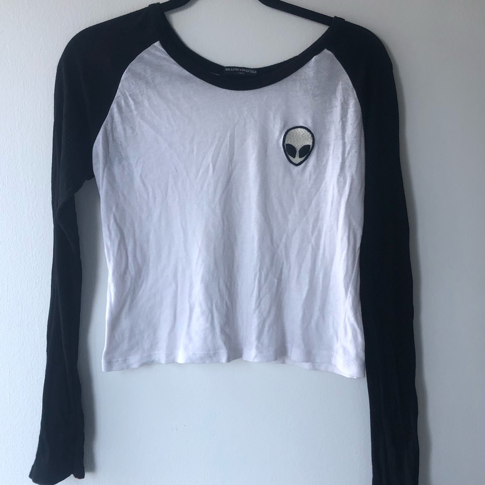 Brandy Melville long sleeve alien patch baseball T